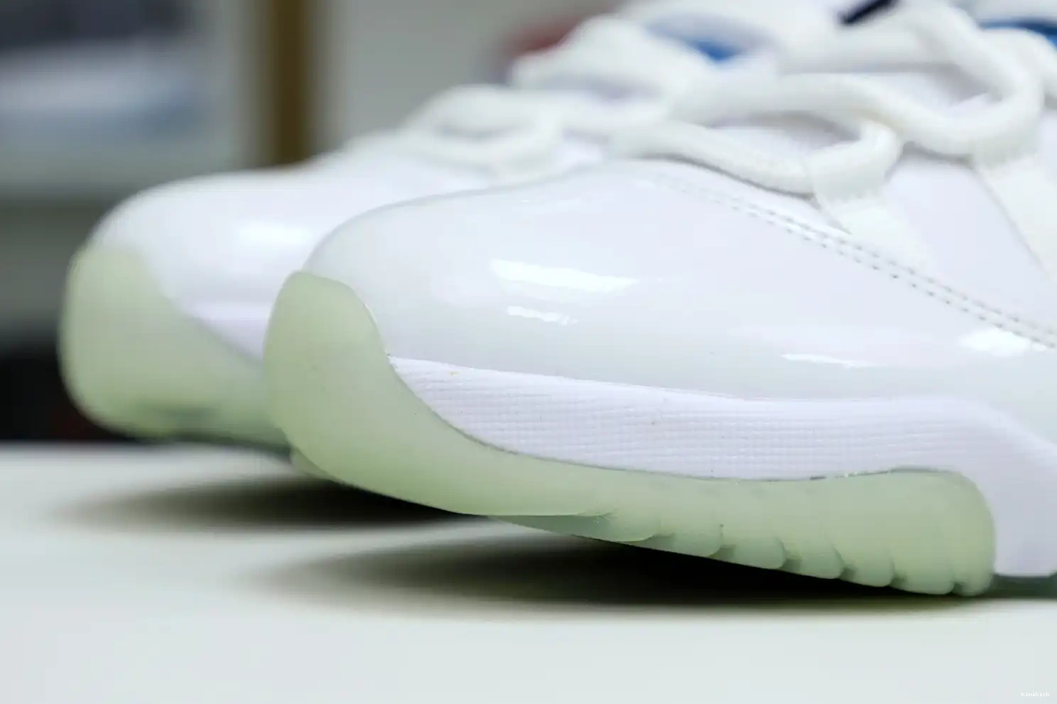 Kimikick LOW RETRO JORDAN LEGEND AIR 11 BLUE 0622